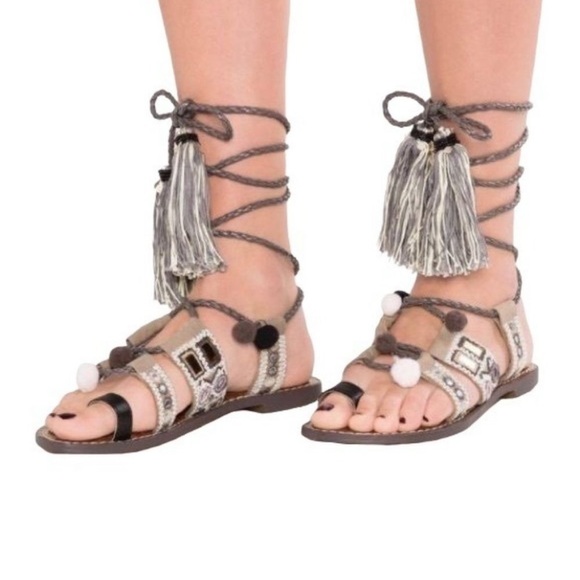 Sam Edelman Shoes - Sam Edelman Gretchen Boho gladiator ankle wrap sandals. Women’s size 7.